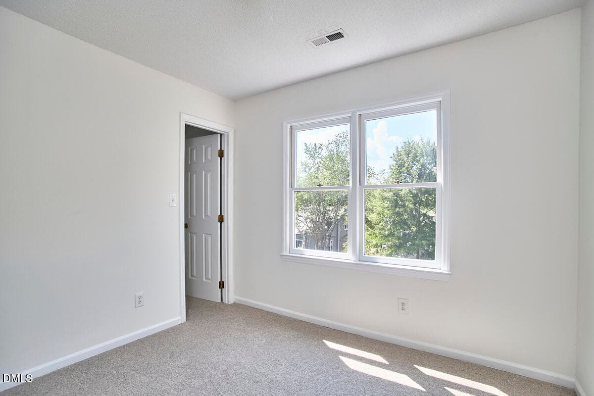 034 - 9 Hickory Wood Square, Durham, NC 27713
