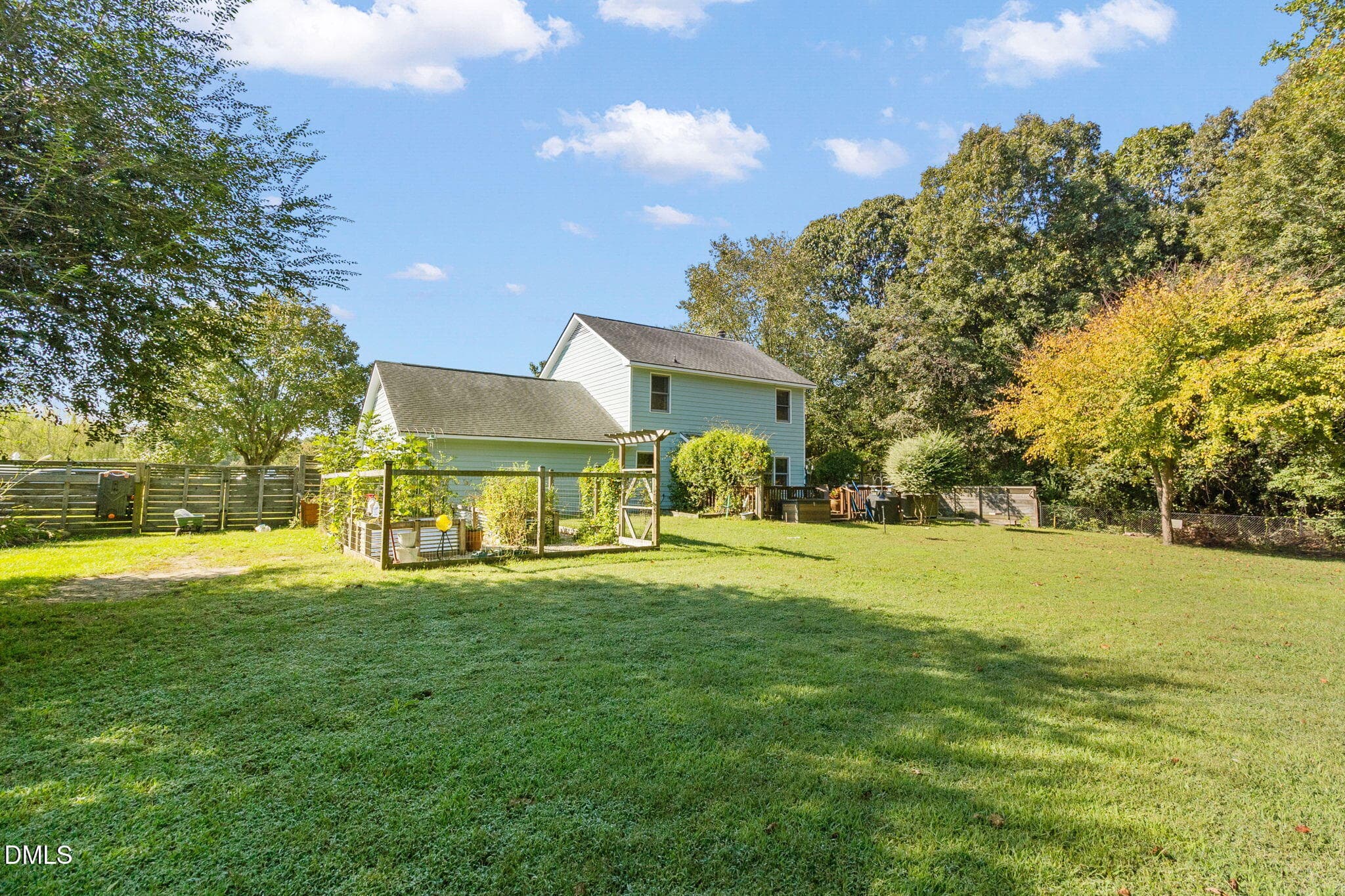 41-web-or-mls-IMG_4483 - 207 Oakview Drive, Raeford, NC 28376
