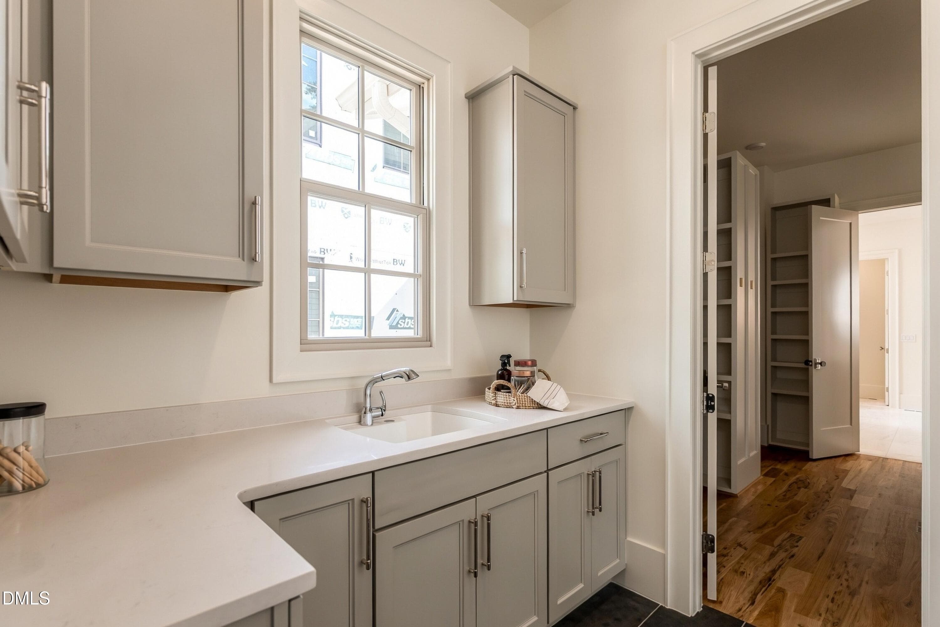 Laundry - 800 Brooks Avenue, Raleigh, NC 27607, Raleigh