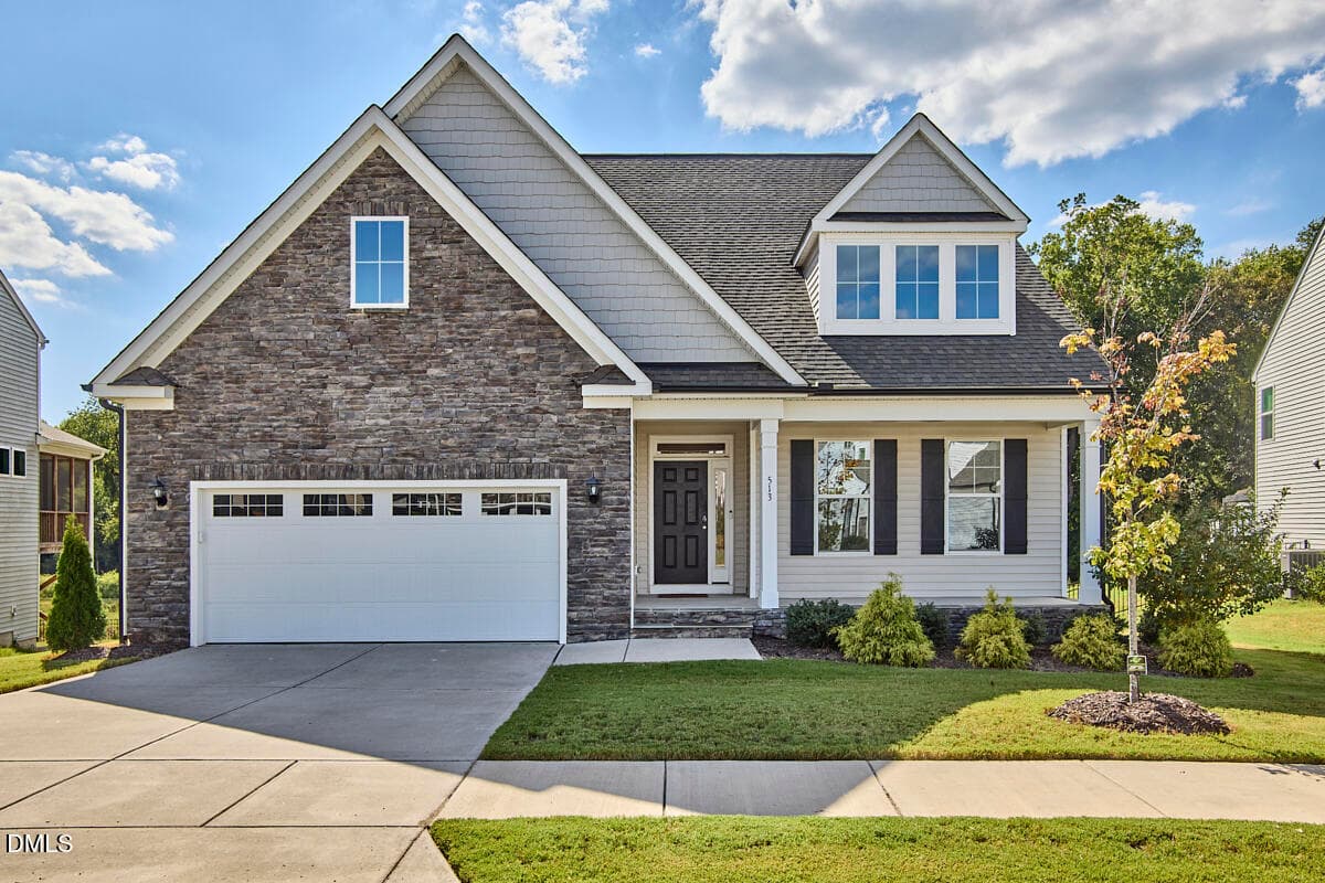 513 Hampton Crest Court, Fuquay Varina, NC 27526