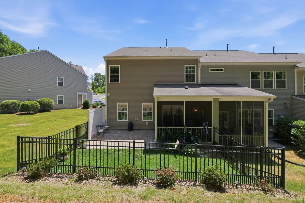 50-web-or-mls-P1135359.jpg - 429 Great Eno Path, Hillsborough, NC 27278, Hillsborough