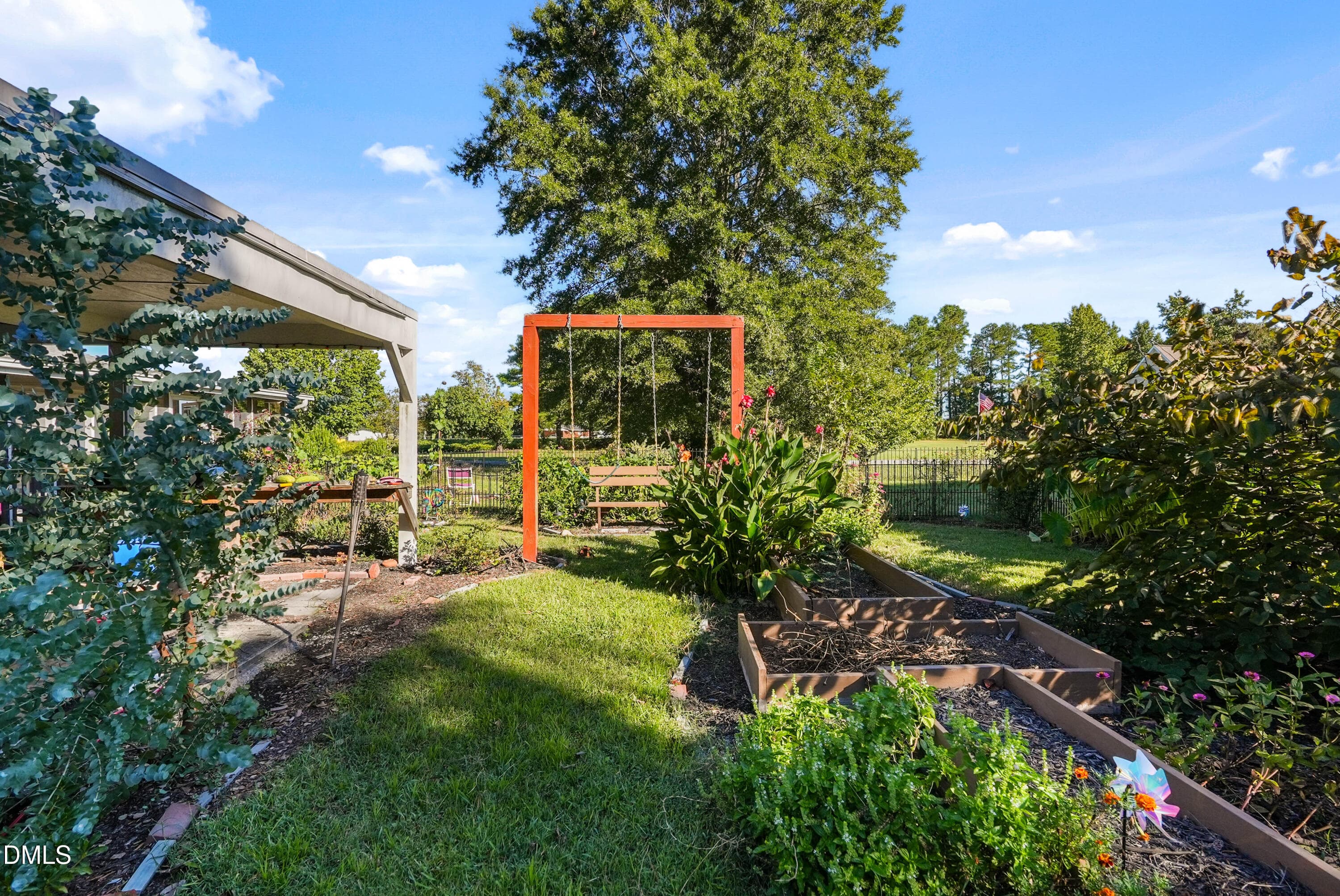 Yard - 7406 Old Beulah Road, Kenly, NC 27542, Kenly