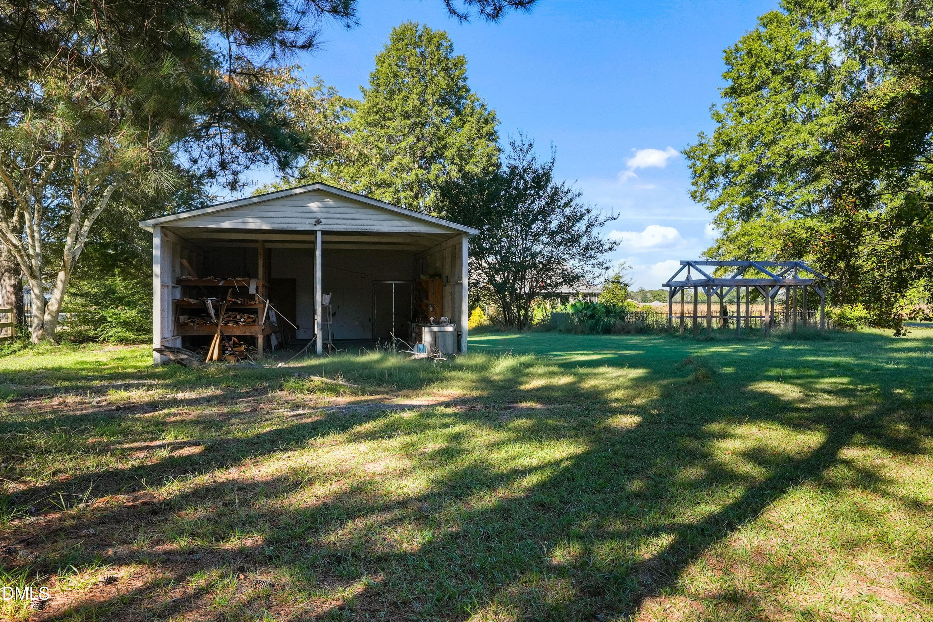 Yard - 7406 Old Beulah Road, Kenly, NC 27542, Kenly