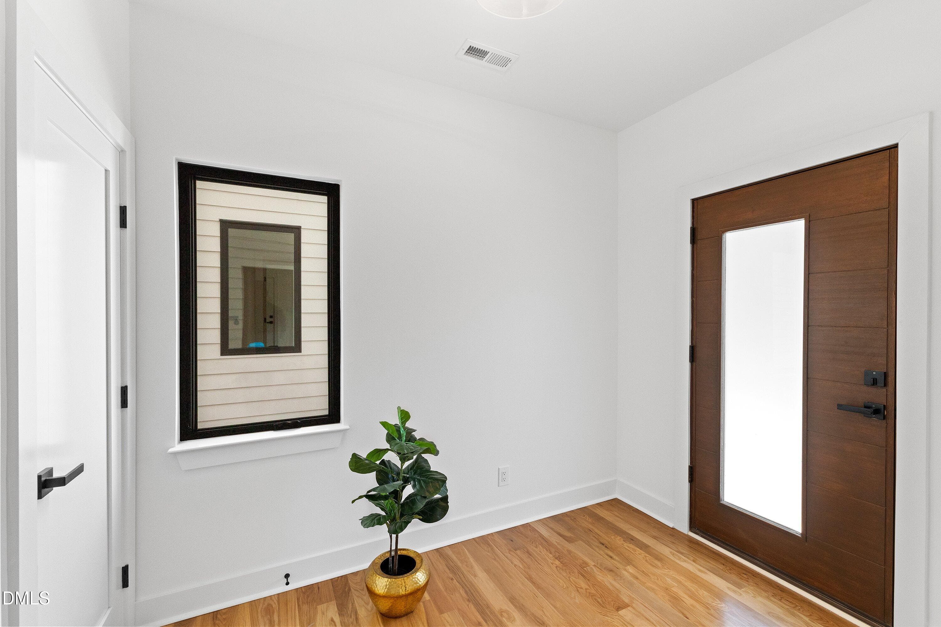 ENTRANCE FOYER - 801 N Roxboro Street, Durham, NC 27701