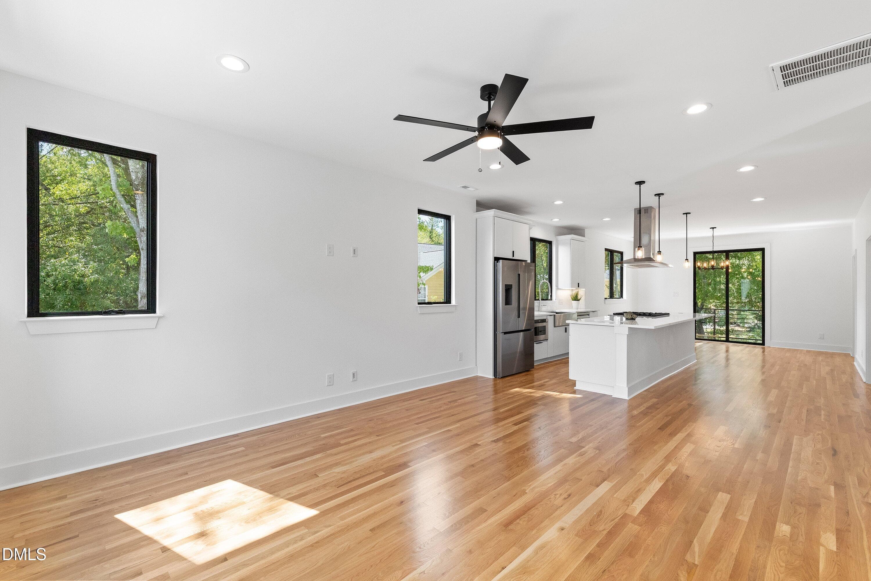 LIVING ROOM - 801 N Roxboro Street, Durham, NC 27701