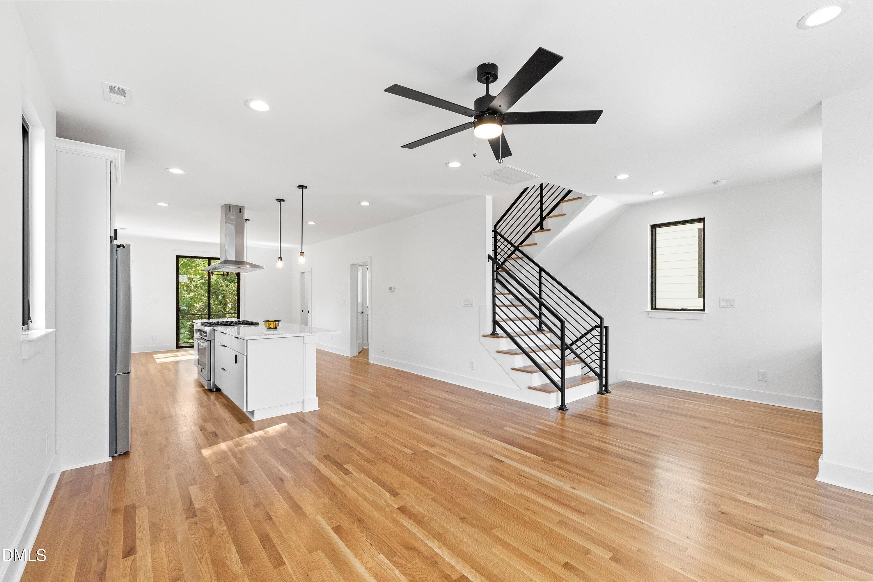 LIVING ROOM - 801 N Roxboro Street, Durham, NC 27701