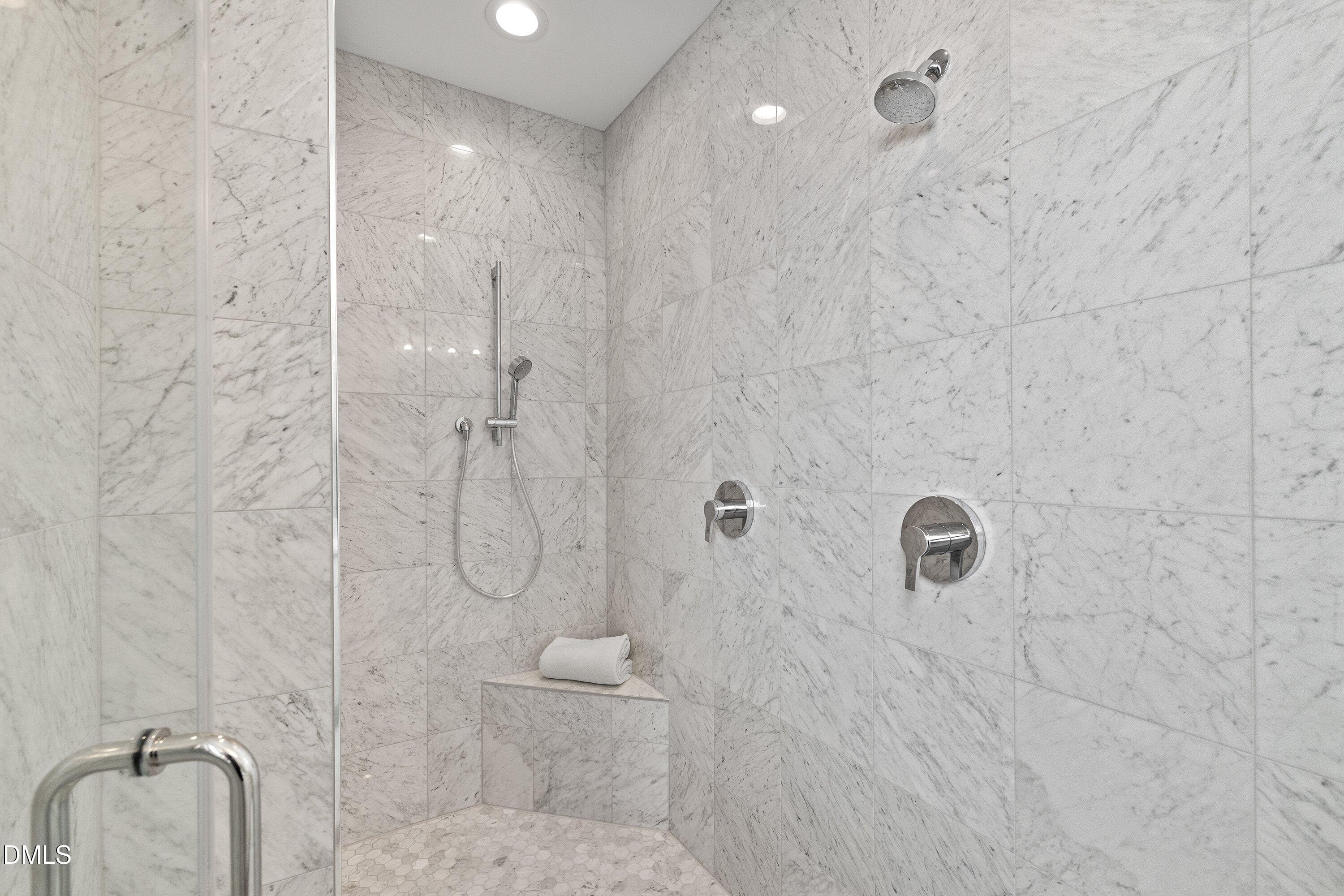 PRIMARY SHOWER - 801 N Roxboro Street, Durham, NC 27701