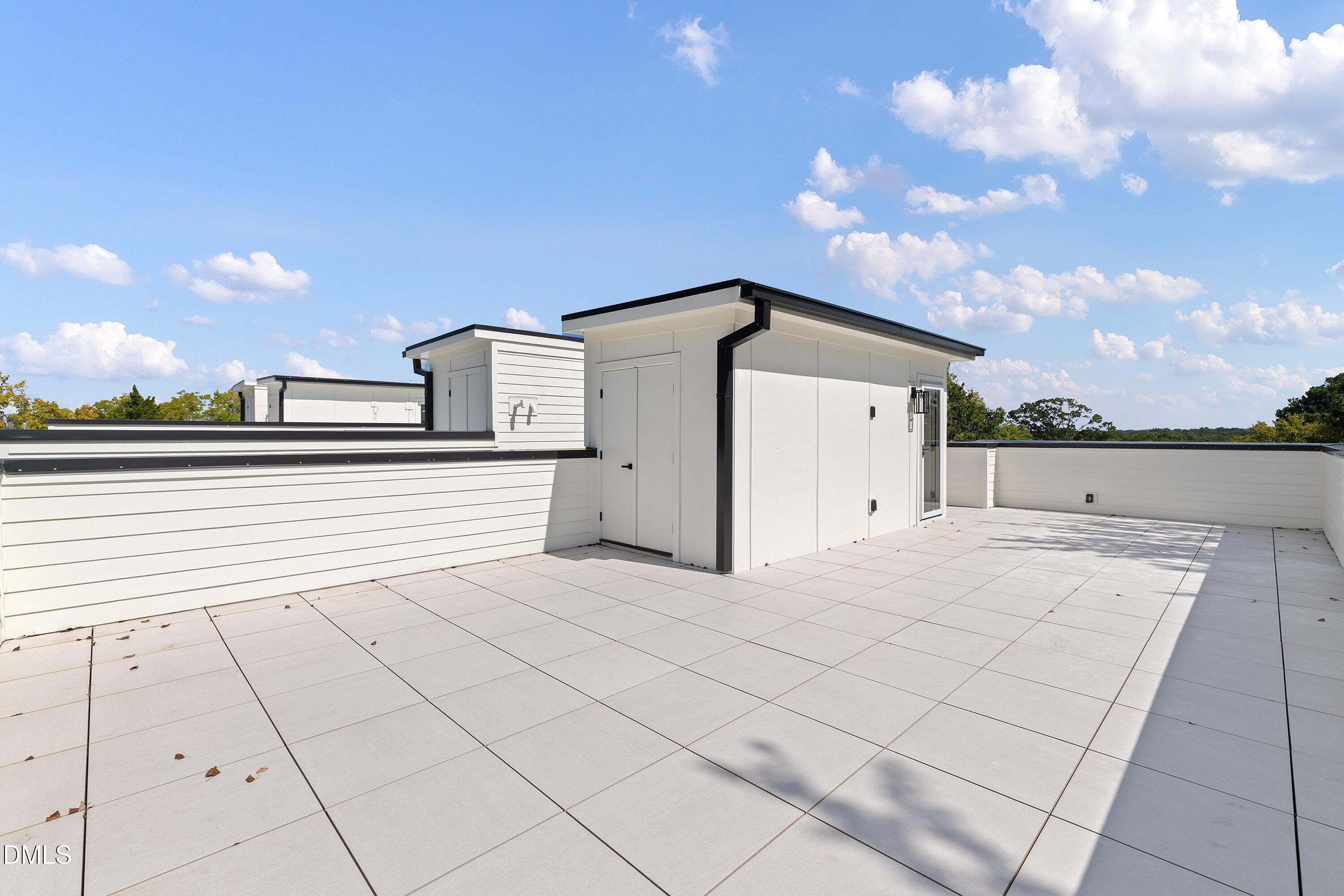 ROOFTOP DECK - 801 N Roxboro Street, Durham, NC 27701