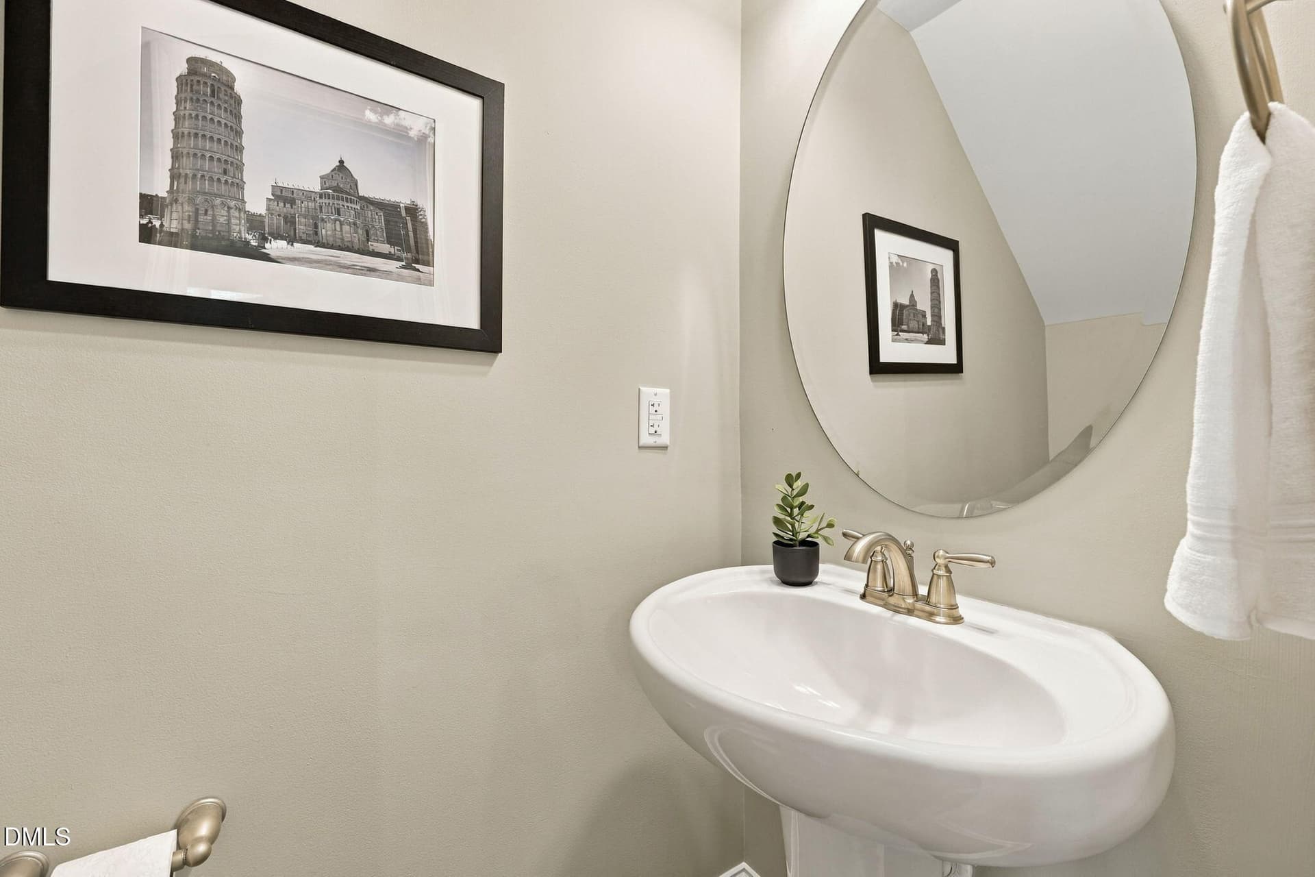 32-web-or-mls-IMG_7949_edit - 1113 Nightshade Drive, Durham, NC 27713