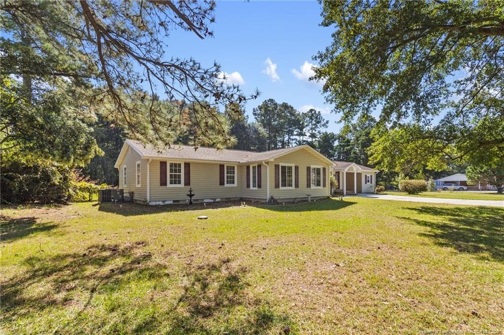 Photo 7 - 2972 HWY 401 Business, Raeford, NC 28376