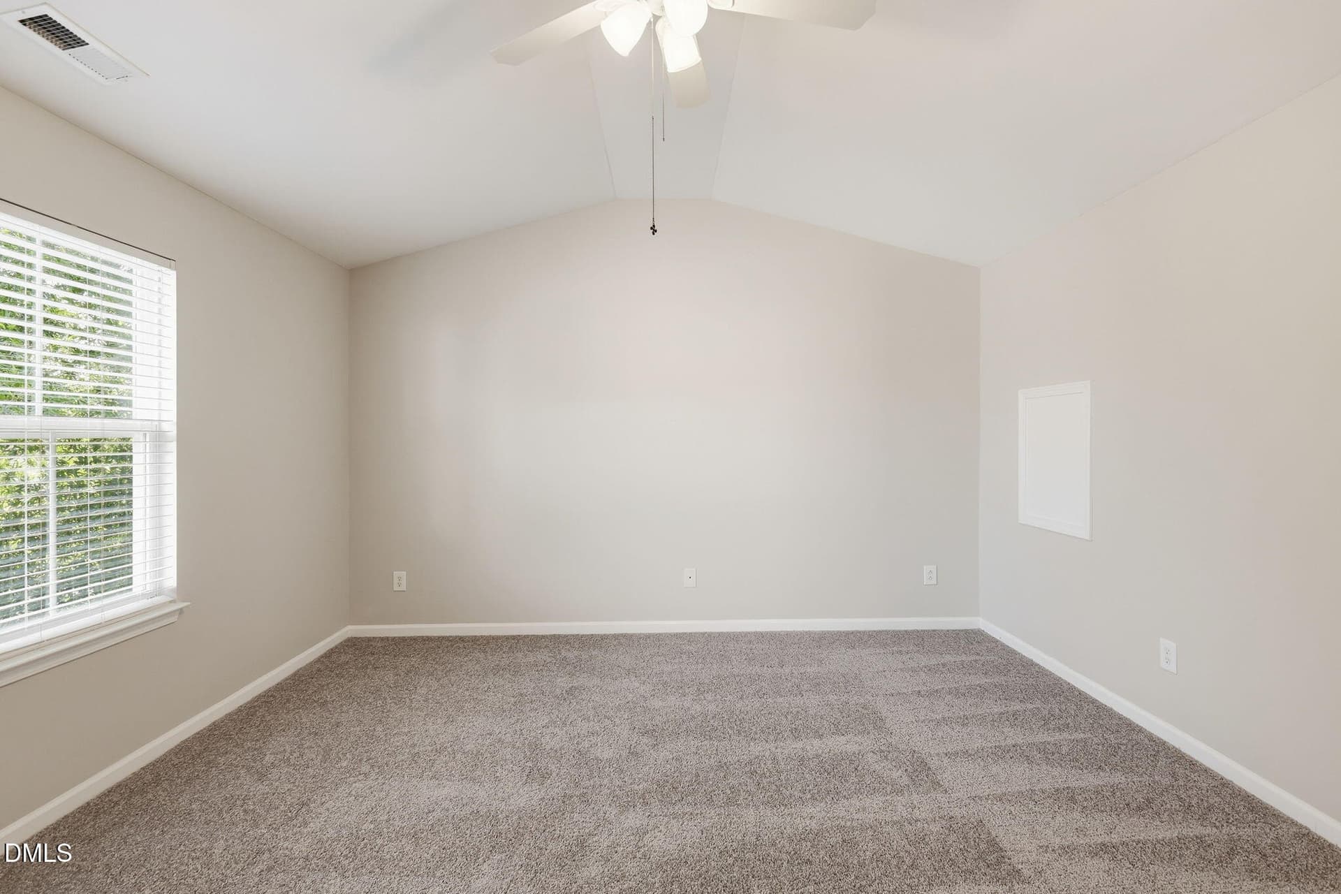 013 - 1912 Pear Tree Lane, Durham, NC 27703