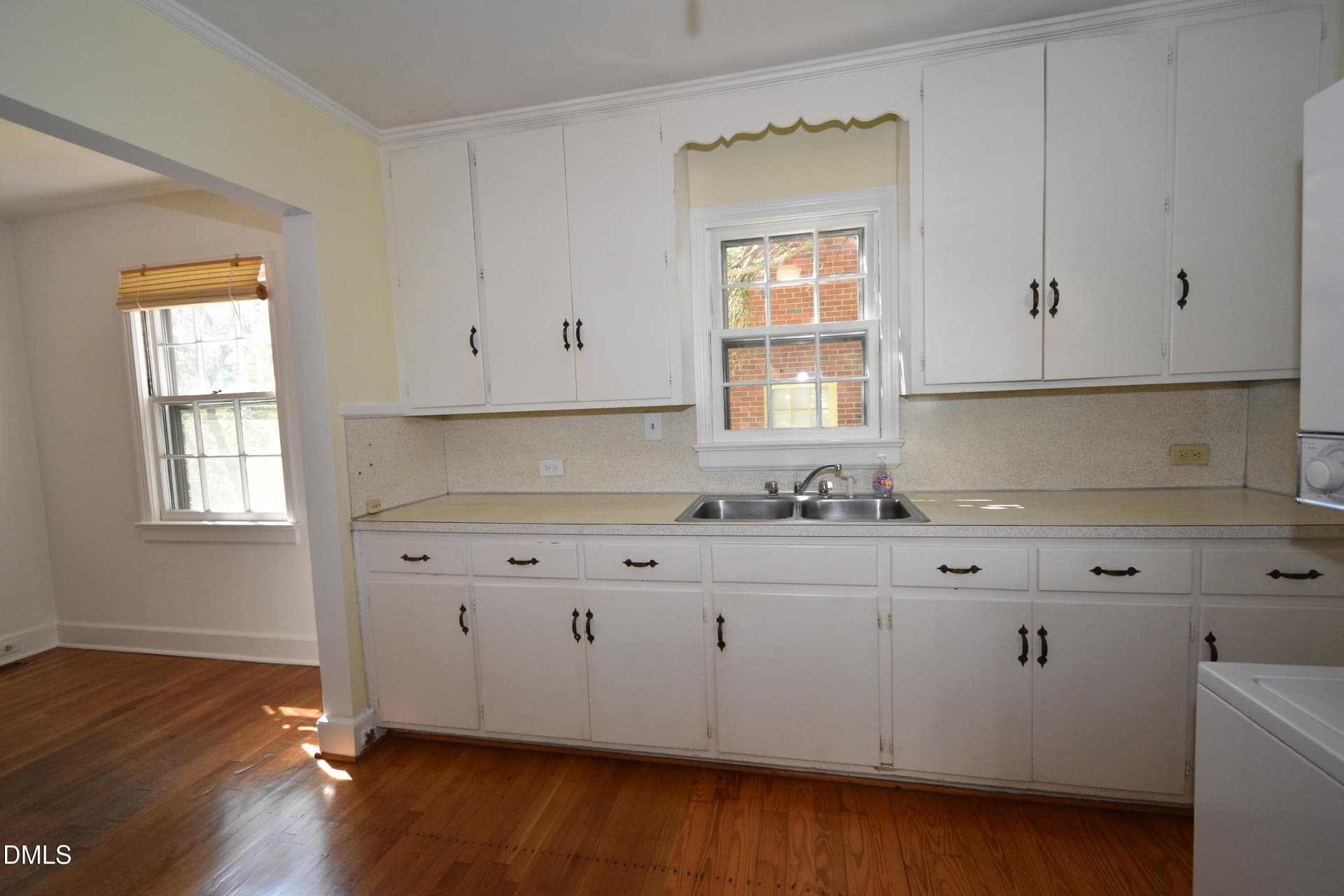 DSC_4047 - 103 E Ellerbee Street, Durham, NC 27704