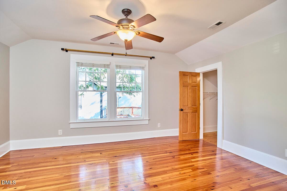 041 - 1008 Franklin Street, Durham, NC 27701