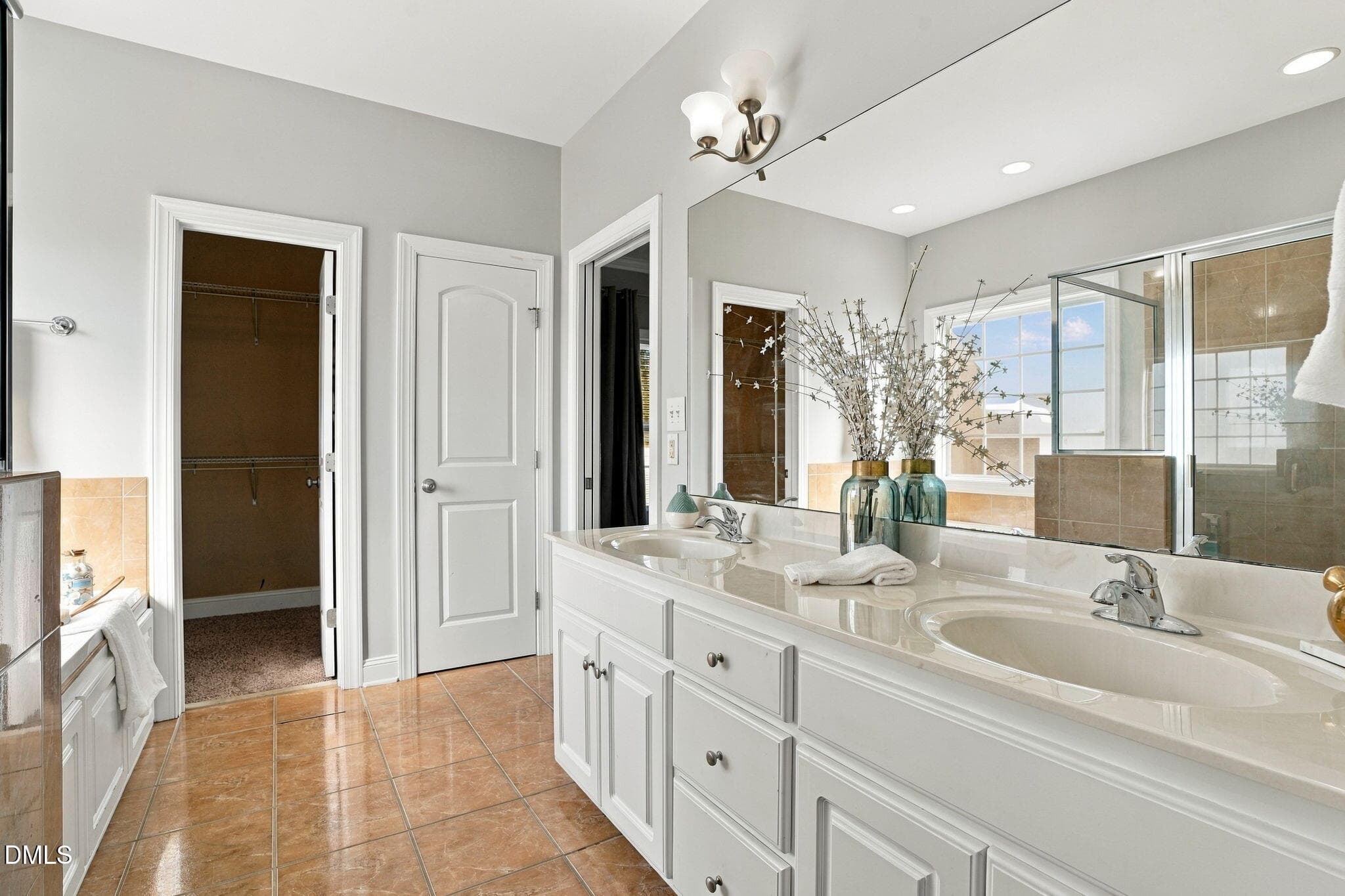 44-web-or-mls-DSC08816 - 2470 Meadowlark Road, Nashville, NC 27856, Nashville