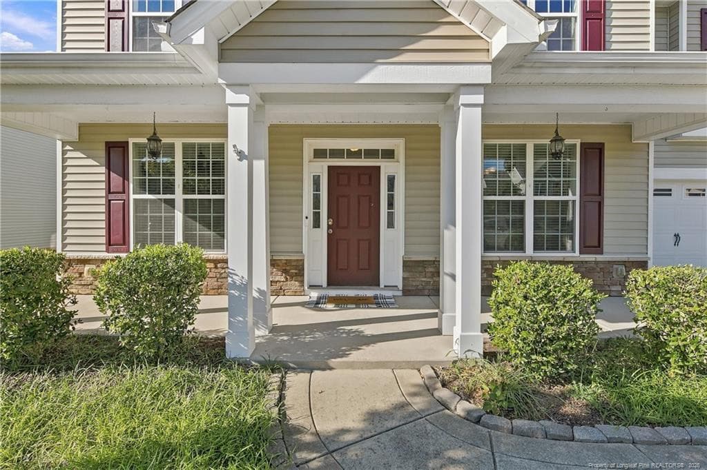 Photo 4 - 313 Fountain Grove Drive, Raeford, NC 28376