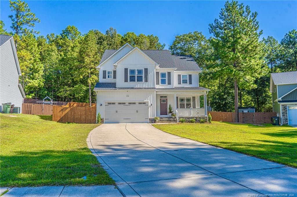 Photo 2 - 216 Vanderbuilt Court, Aberdeen, NC 28315