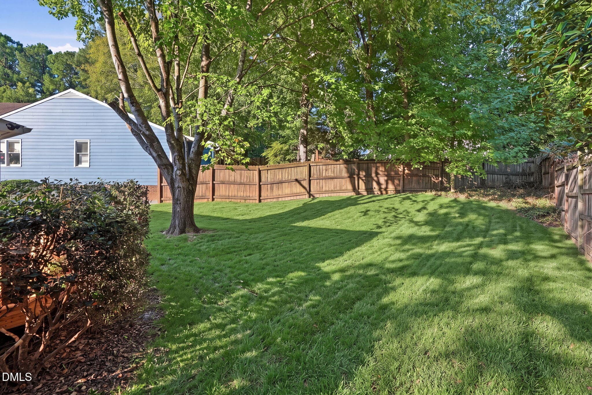 3812 Hollycrest Court-54 Grass - 3812 Hollycrest Court, Raleigh, NC 27612