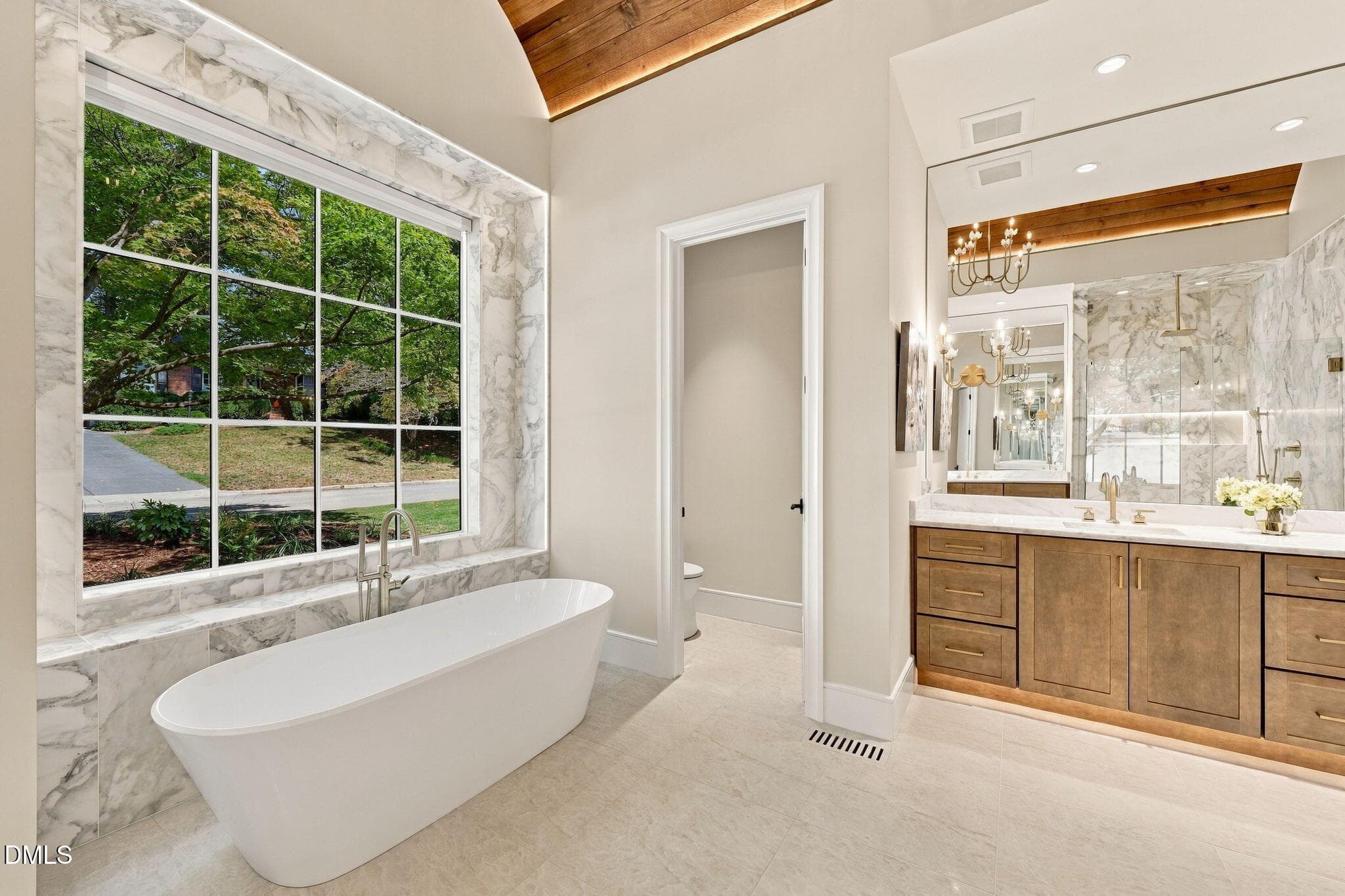 35-web-or-mls-IMG_8736 - 805 Burke Street, Raleigh, NC 27609, Raleigh