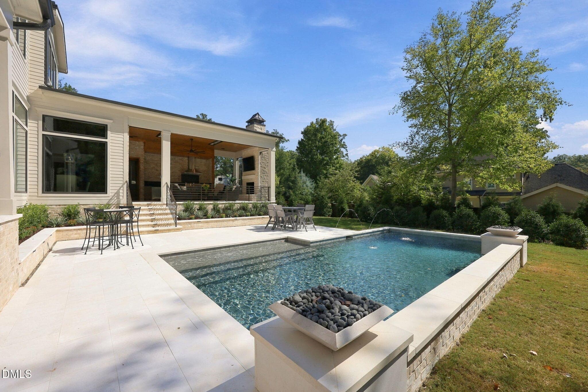 91-web-or-mls-IMG_8933 - 805 Burke Street, Raleigh, NC 27609, Raleigh