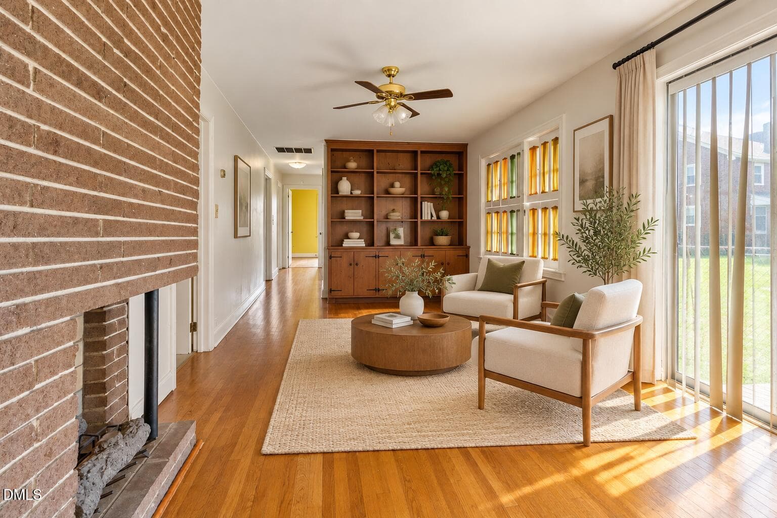 vance living room 2 Warm Minimalist Livi - 1110 Vance Street E, Wilson, NC 27893, Wilson