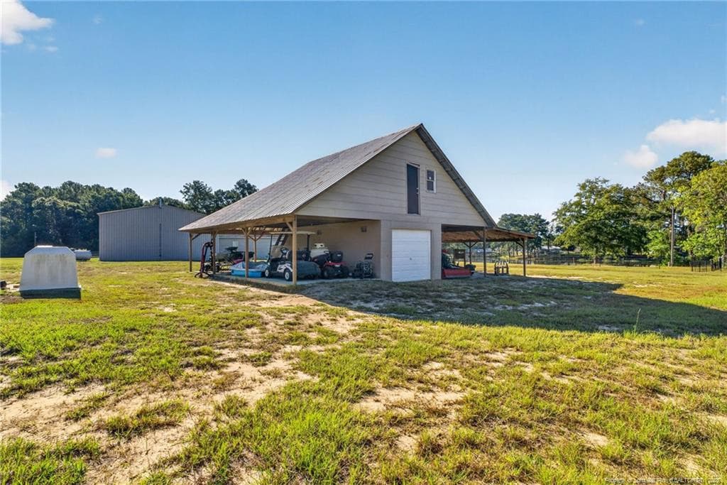 Photo 5 - 1744 Sampson Acres Drive, Clinton, NC 28328