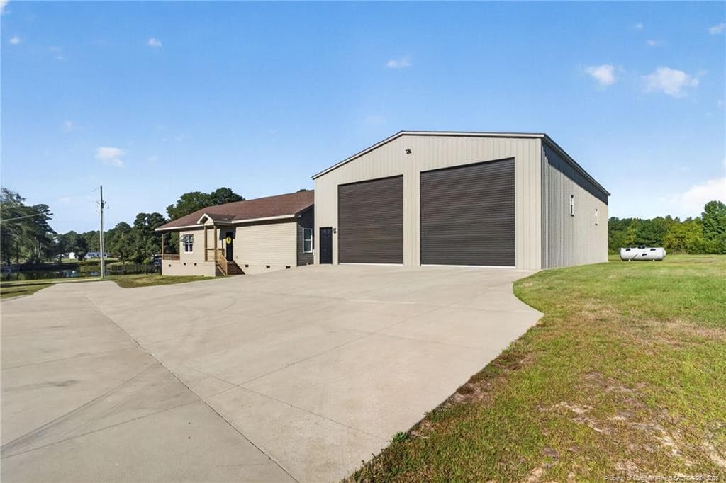 Photo 6 - 1744 Sampson Acres Drive, Clinton, NC 28328