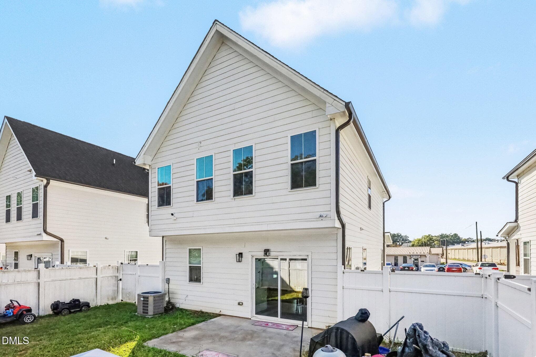 027_file_2466 - 1625 Berry Avenue, Henderson, NC 27536, Henderson