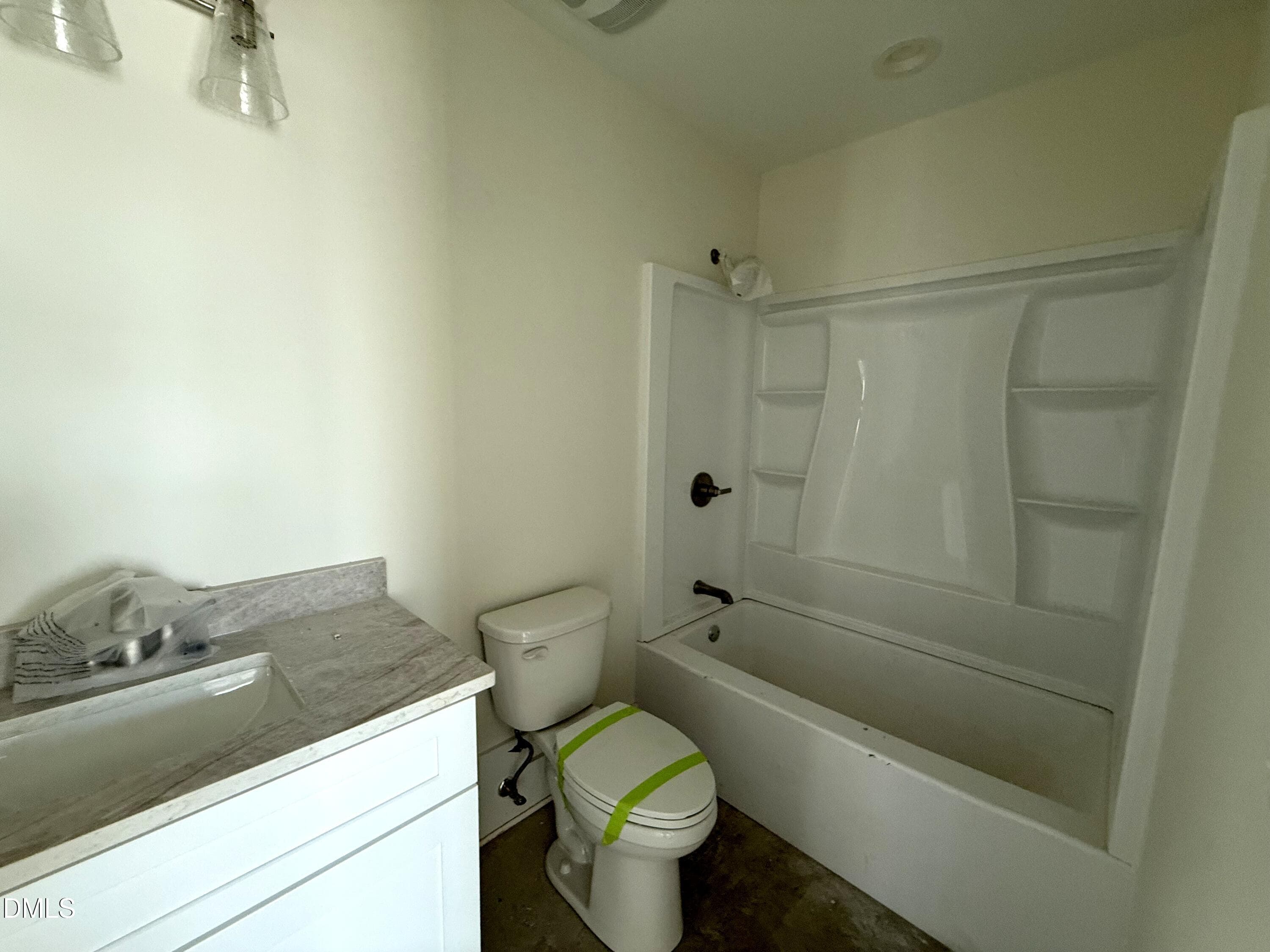 Bathroom - 326 Old North Carolina 57 Highway, Semora, NC 27343, Semora