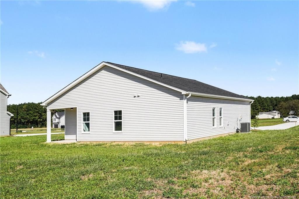 Photo 23 - 33 Evelene Way, Clinton, NC 28328