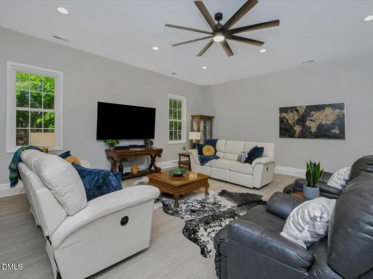 41-Family Room - 4628 Harmony Lane, Efland, NC 27243