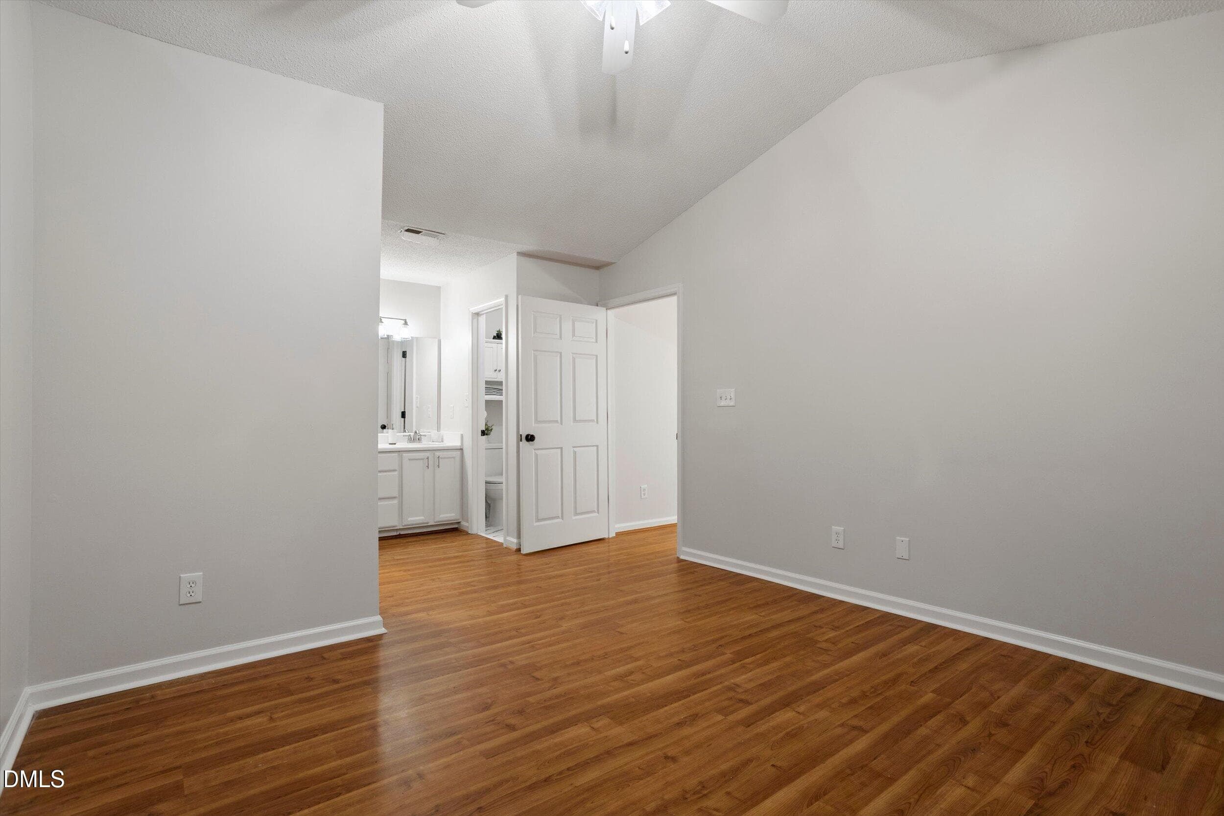 17-4128 Pin Oak Dr_10022026_17 - 4128 Pin Oak Drive, Durham, NC 27707