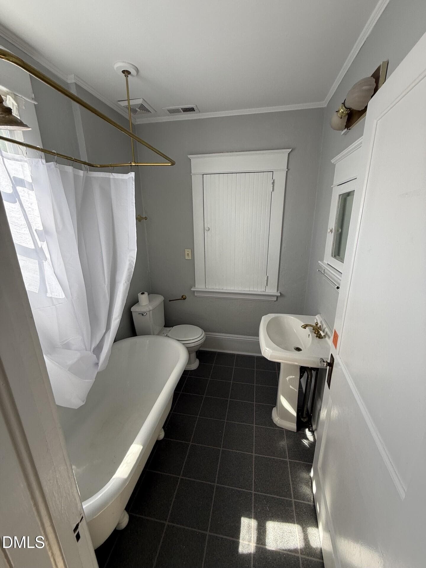 b9ce35f3-81f1-428e-bb60-653bdc1e0baf - 114 E Park Drive, Raleigh, NC 27605