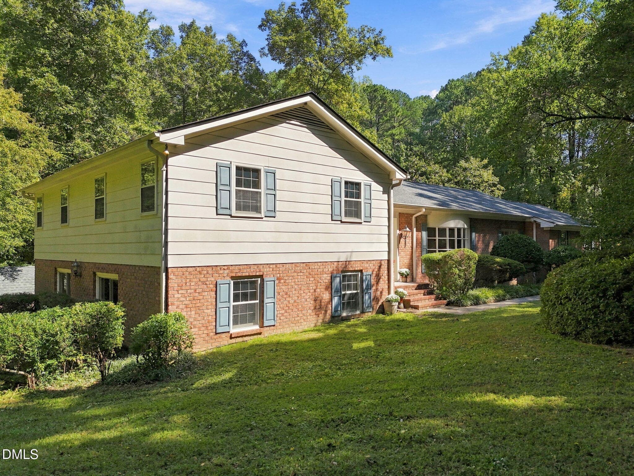 1-web-or-mls-DJI_20261002130359_0138_D - 6102 Castlebrook Drive, Raleigh, NC 27604