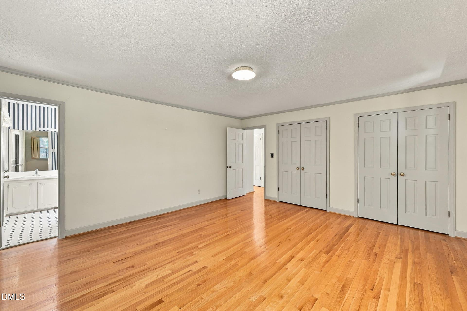 45-web-or-mls-IMG_9192_Edit - 6102 Castlebrook Drive, Raleigh, NC 27604