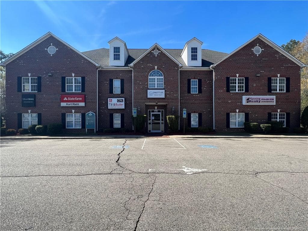 5511 Ramsey Street 201, Fayetteville, NC 28311