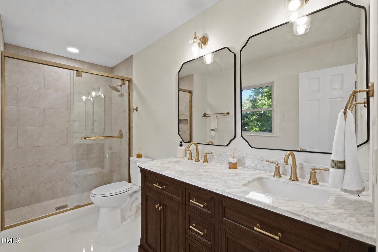 IMG_0336 - 4900 Larchmont Drive, Raleigh, NC 27612