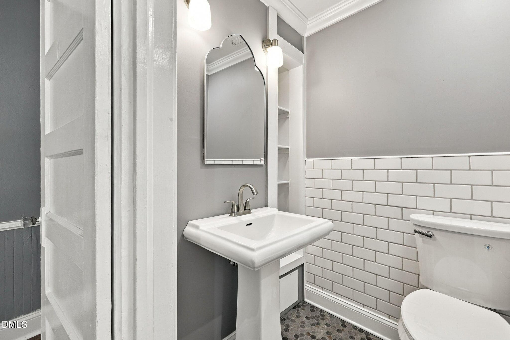 23-web-or-mls-IMG_6025 - 113 W Sycamore Street, Zebulon, NC 27597