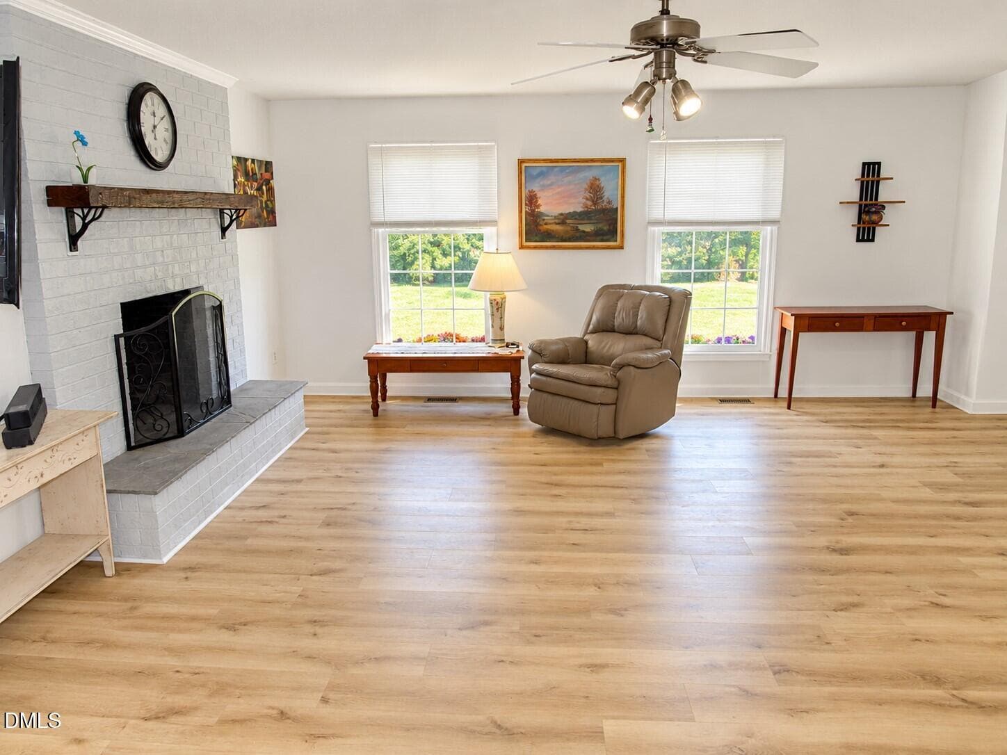 Living room - 1565 Spring Valley Lake Road, Henderson, NC 27537, Henderson