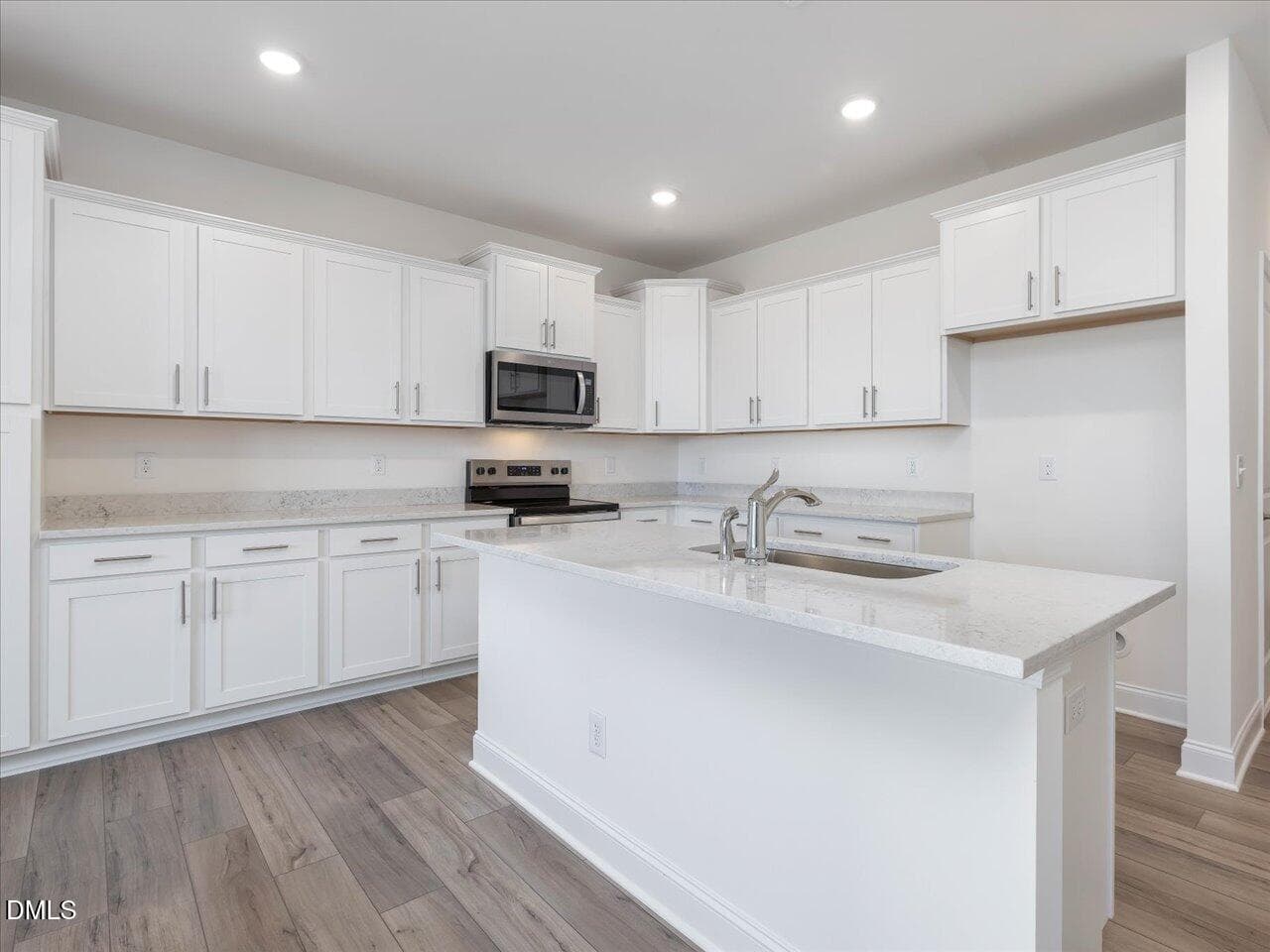 11-011-Site29-SidneyCreek-DRB-20250321 - 656 Sefton Park Drive, Zebulon, NC 27597