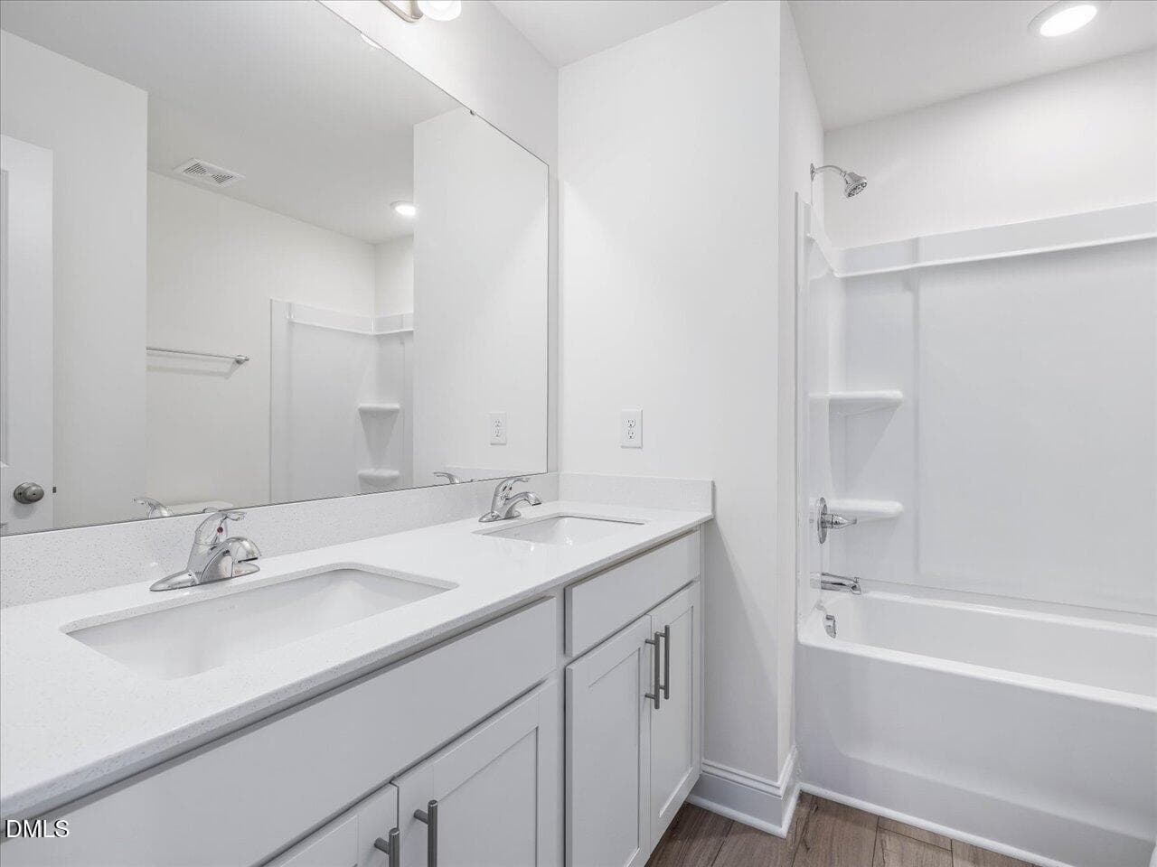 39-039-Site29-SidneyCreek-DRB-20250321 - 656 Sefton Park Drive, Zebulon, NC 27597