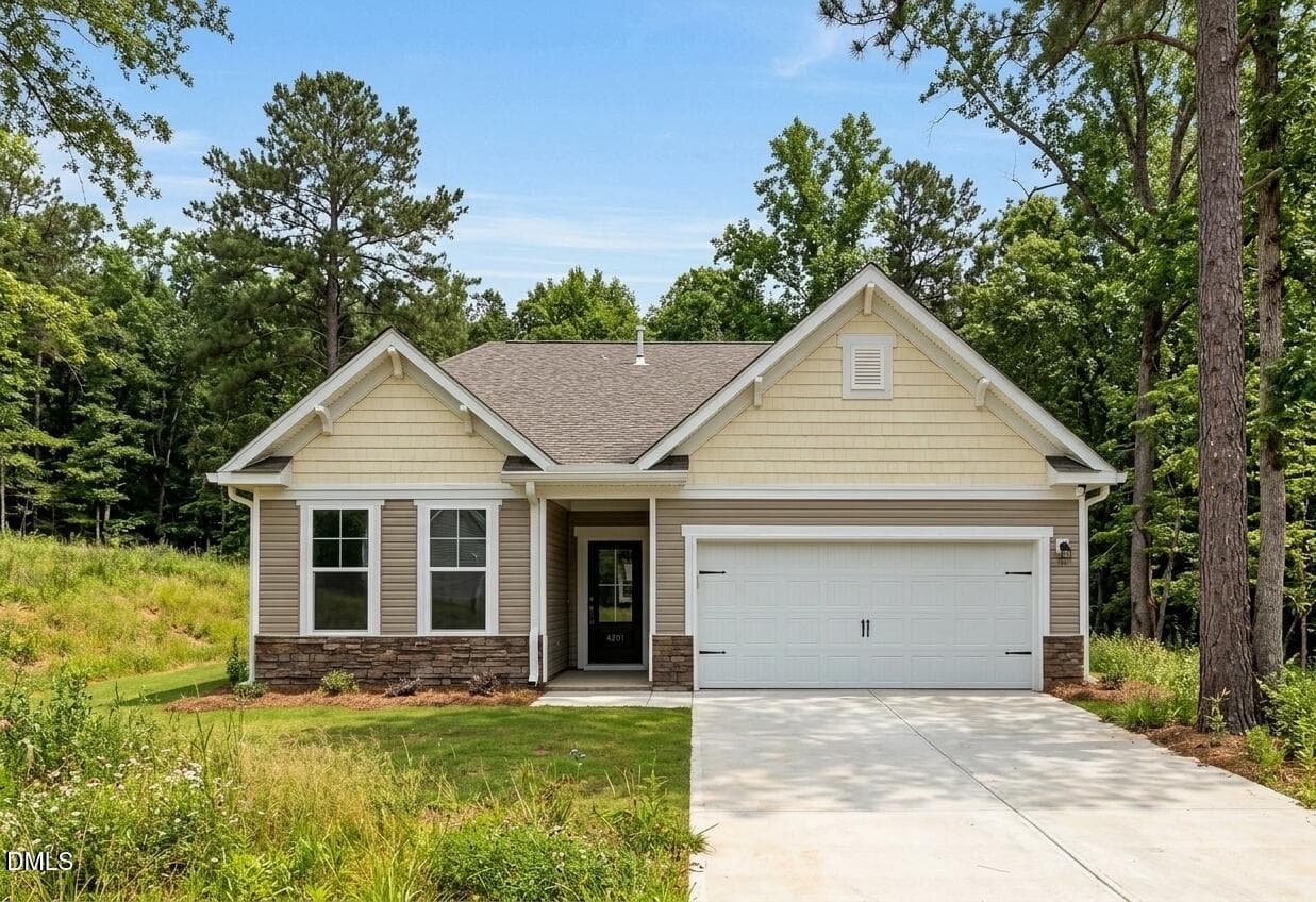10300 Hamish Drive, Zebulon, NC 27597