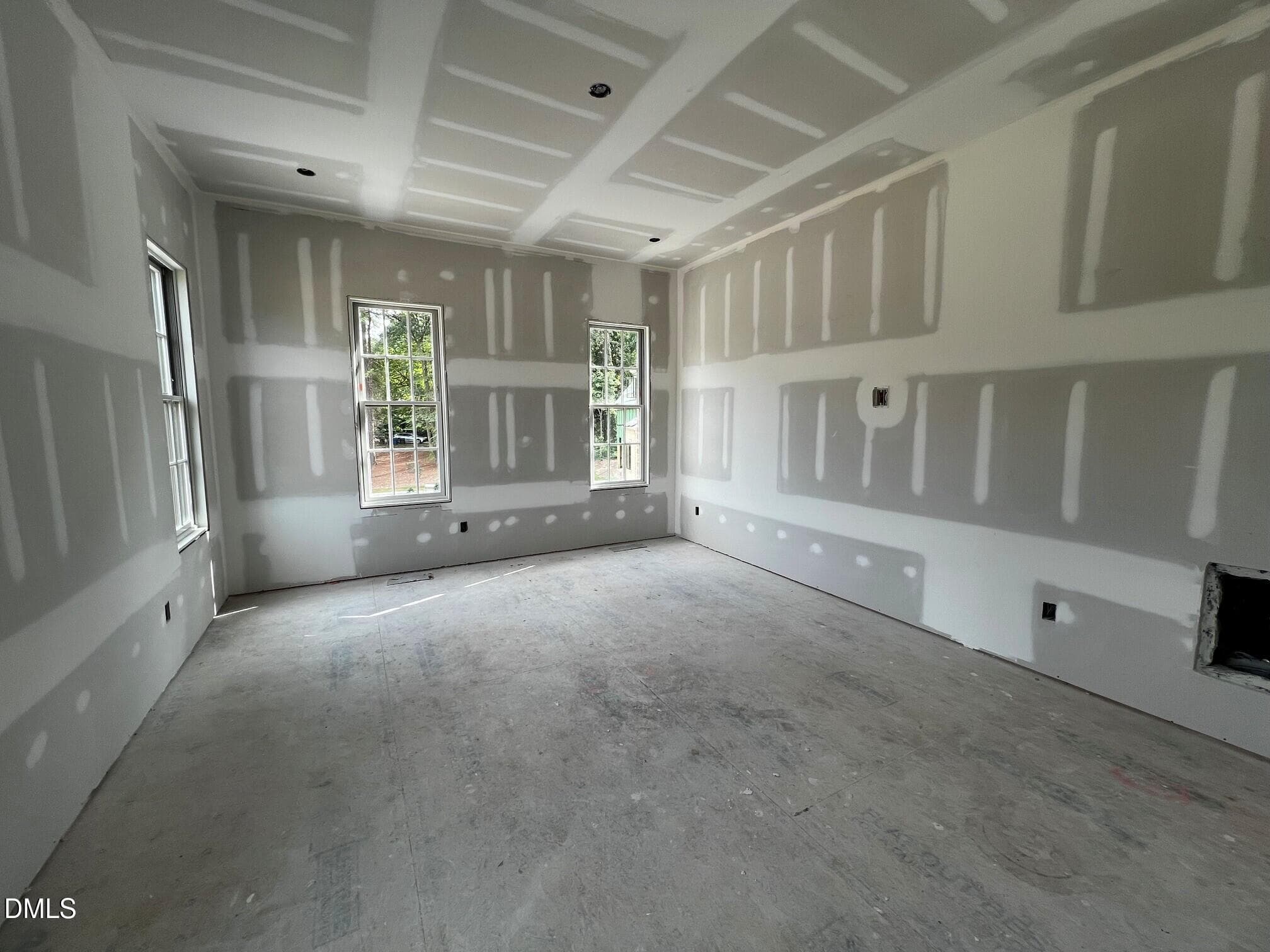 primary bed - 1343 Eldon Circle, Durham, NC 27707
