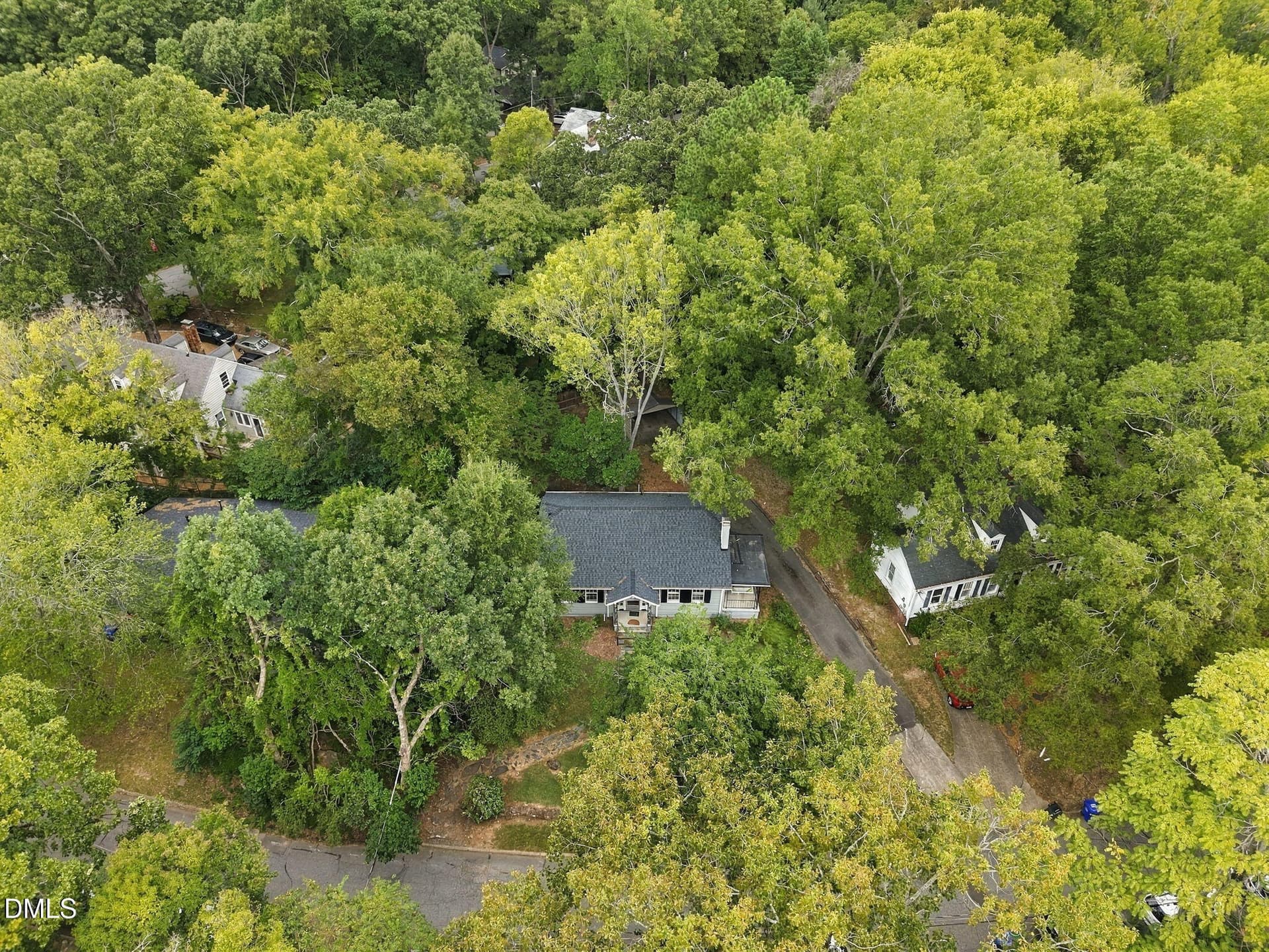 13-web-or-mls-DJI_20260926034426_0671_D - 13 Davie Circle, Chapel Hill, NC 27514