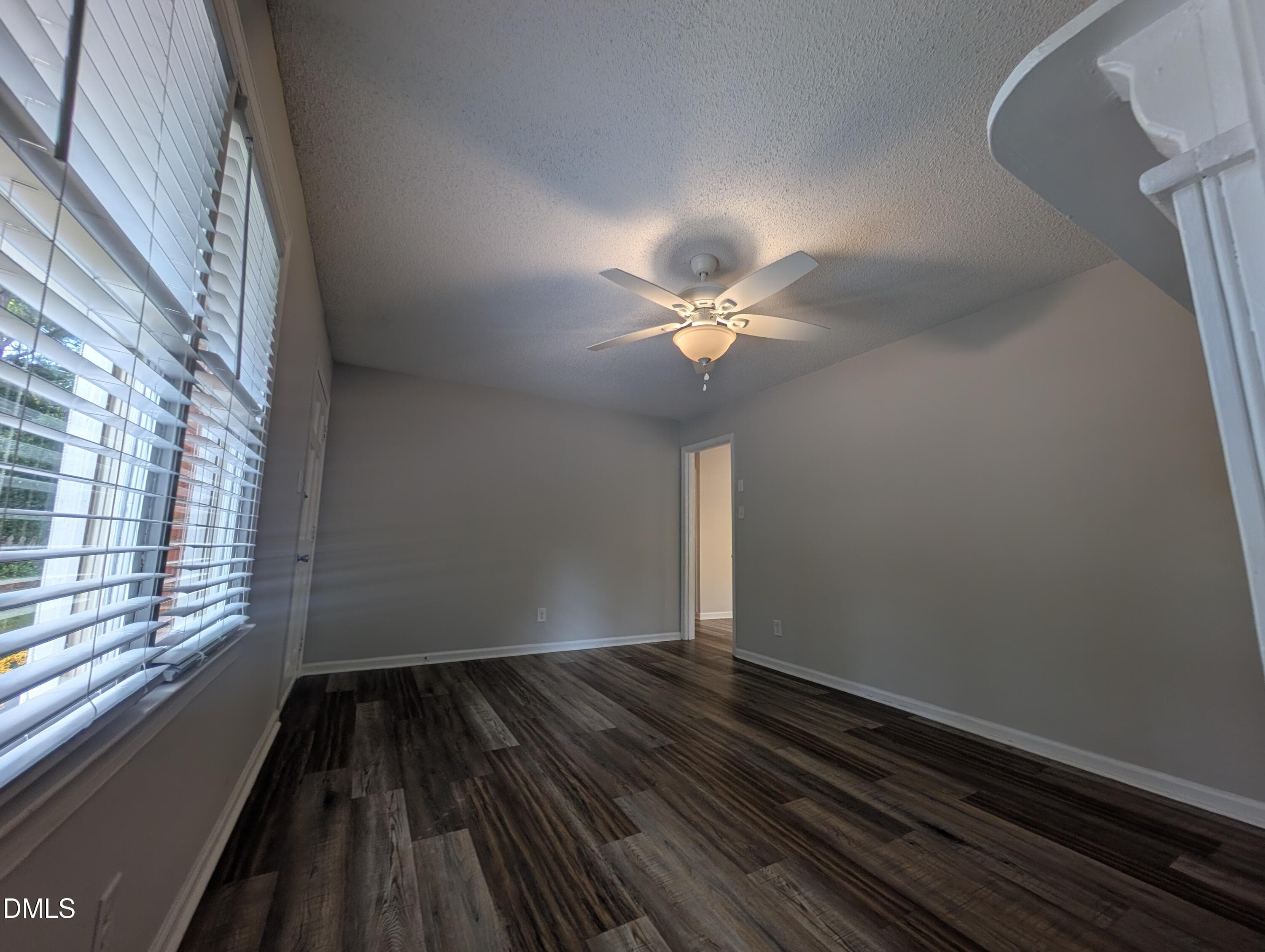 Living room - 904 N Lee Street, Zebulon, NC 27597
