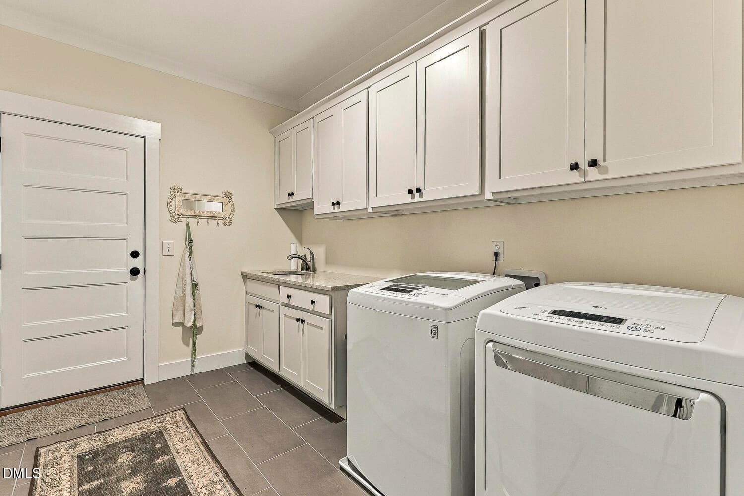Laundry - 184 Mystic Lane, Pittsboro, NC 27312, Pittsboro