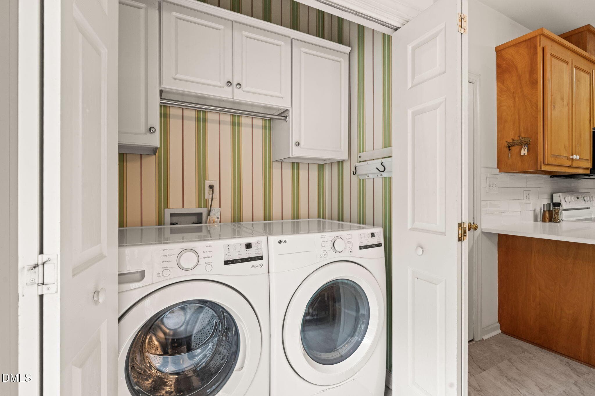 Laundry - 4925 Old Millcrest Court, Raleigh, NC 27609