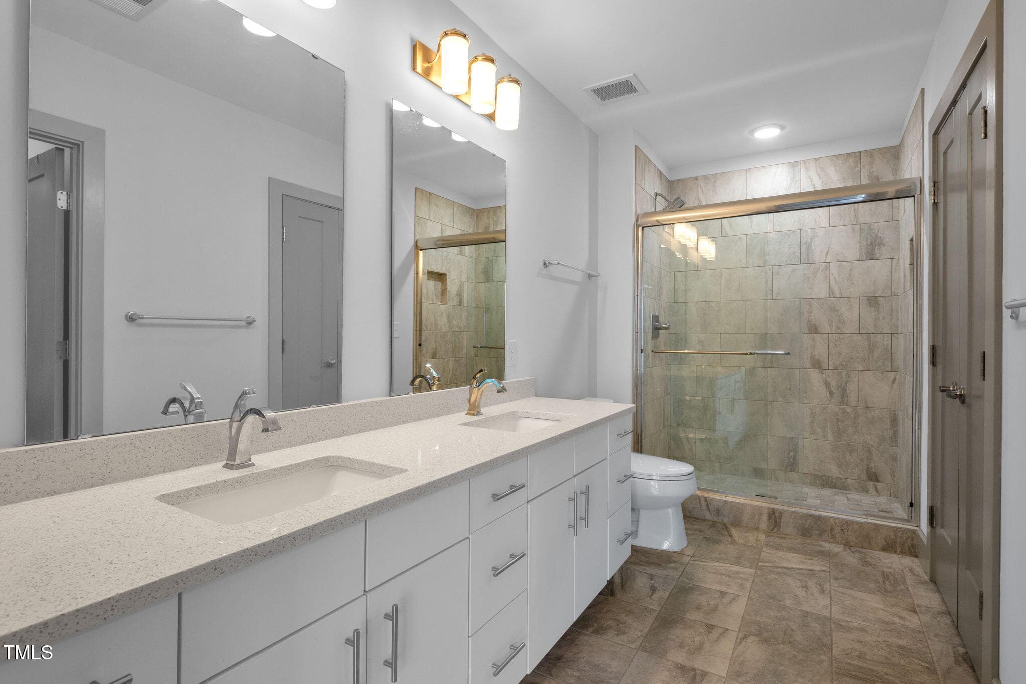 27-web-or-mls-DX3A1452 - 1300 St Marys Street 402, Raleigh, NC 27605