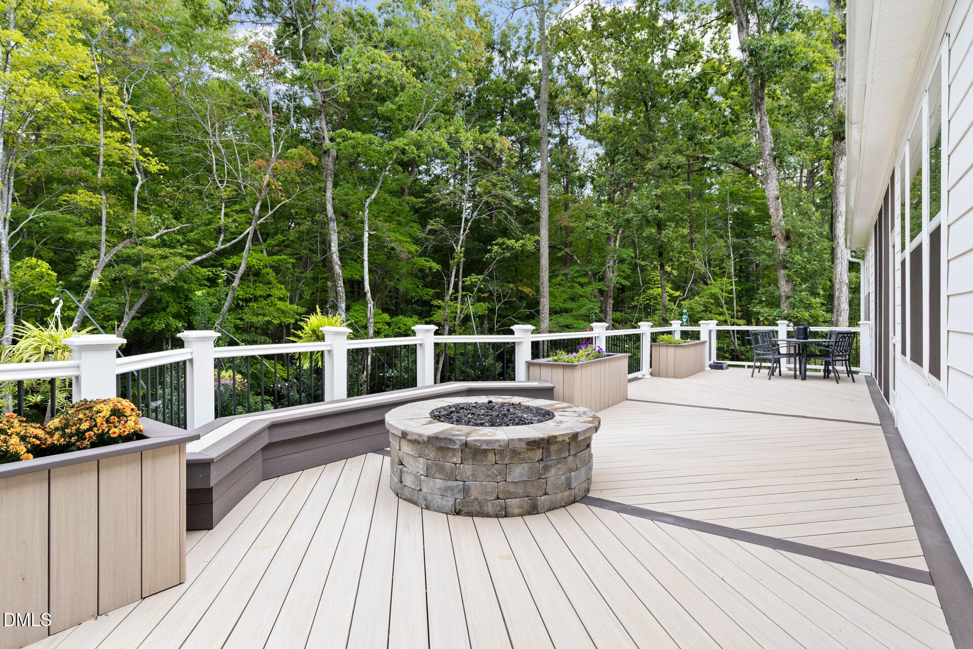 Huge trex deck with gas firepit - 1606 Eno Ridge Drive, Hillsborough, NC 27278