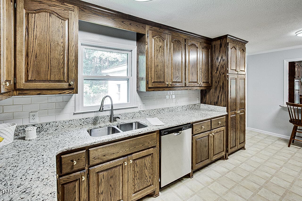Kitchen - 835 Pearleman Teague Road, Siler City, NC 27344, Siler City