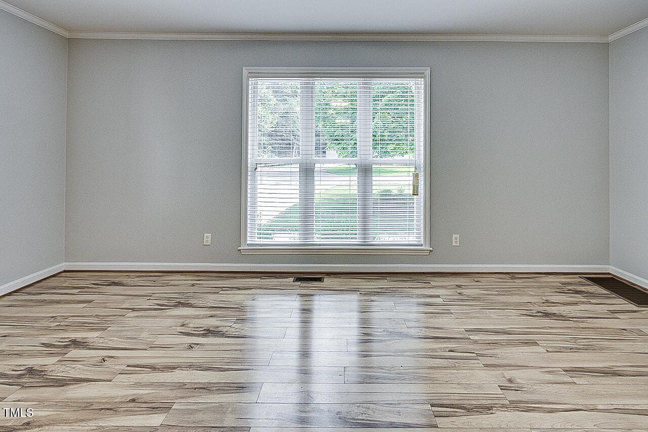 Family Room - 835 Pearleman Teague Road, Siler City, NC 27344, Siler City